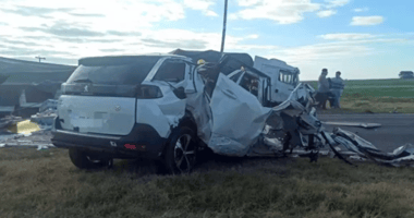 Familia chilena muere en Argentina tras chocar contra un camión en carretera