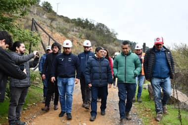 Obras Públicas compromete pronta reposición de defensas fluviales en Sagrada Familia