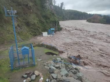 No se activó alerta SAE: Fallas en la DGA e inacción de protocolos no advirtieron las inundaciones en Licantén