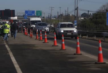 Habilitan tránsito total de Puente Lircay tras daños por crecida de río