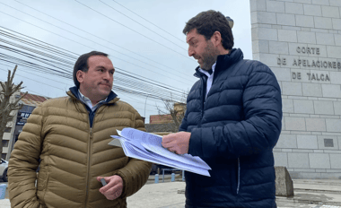 Diputados Donoso y Coloma presentan querella por caso Fundaciones en la Región del Maule