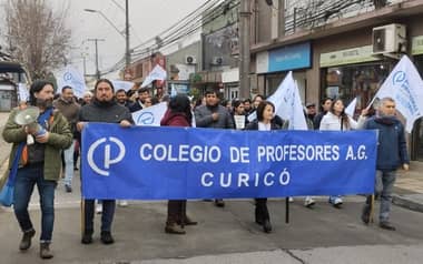 Paro de profesores en Curicó alcanza un 87 por ciento de adhesión