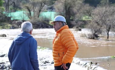 Alcalde de Rauco informó acciones realizadas durante emergencias por río atmosférico en la comuna