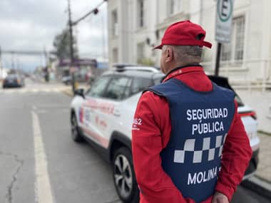 Molina da a conocer línea gratuita de seguridad pública para los vecinos