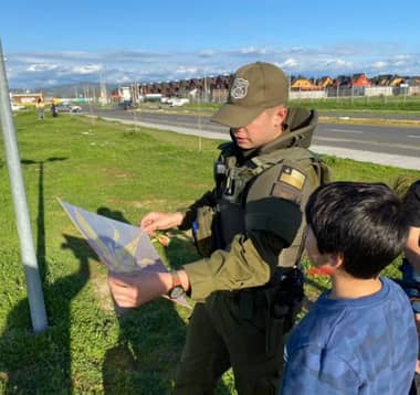 Municipalidad de Curicó y Carabineros llaman a no usar hilo curado al elevar volantines