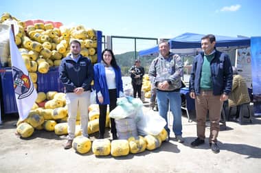 Gobierno Regional del Maule e INDESPA entregan materiales a pescadores artesanales afectados por inundaciones