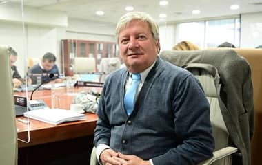 George Bordachar confirmó que irá por la alcaldía de Curicó