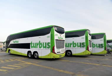 Mañana comienzan las 75 horas de viajes gratis de Curicó a Santiago en Turbus