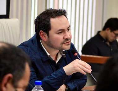Consejero regional Gabriel Rojas criticó a gobernadora Cristina Bravo tras resultados de informe por Caso Convenios