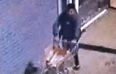 Detienen a hombre que robó paquete de longanizas en carnicería del centro