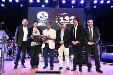 Sagrada Familia celebró su 132 aniversario con show musical e investidura de dos nuevos Hijos Ilustres