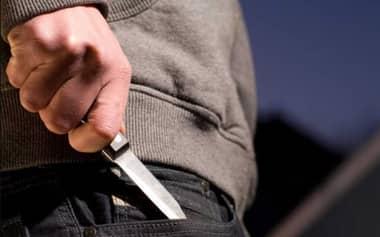 Mujer denunció robo con violencia cerca del Parque Cerro Condell en Curicó