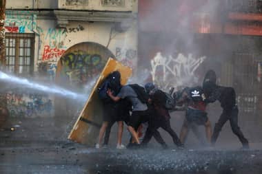 Condenas desde estafa hasta abuso sexual: Contraloría revela graves falencias en pensiones de gracia del estallido