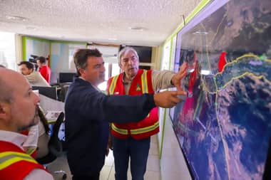 Ministro de Agricultura visitó la región del Maule y llamó a estar alertas por amenaza de incendios forestales