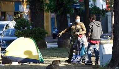 Seguridad Pública: “Lamentablemente hemos normalizado a las personas en situación de calle en Curicó”