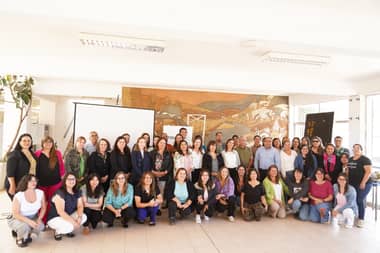 Profesores y bibliotecarias de Licantén se certificaron en el Programa Puente Lector