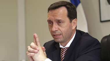Presidente Boric nombró a prefecto Eduardo Cerna como director general de la PDI