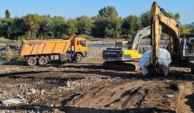 Recurso de protección paraliza obras de enrocados en sector Rincón de Sarmiento de Curicó