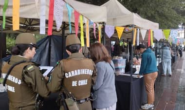 Desconocidos saquearon locales de la Eco Feria Alternativa en la Plaza de Armas de Curicó