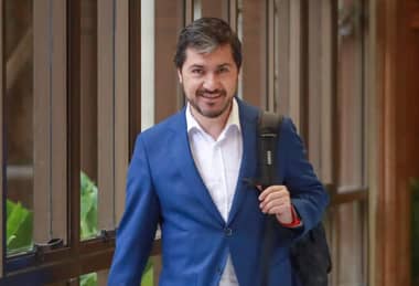 Diputado Rey inicia fiscalización a colegios del Maule para asegurar calefacción
