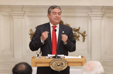 Senador Coloma destaca avance de proyecto que asegura monto fijo para financiar el transporte público en regiones