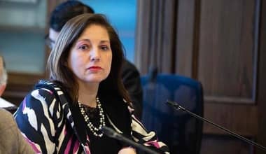 Senadora Vodanovic niega intervención que provocó salida del seremi del MOP en el Maule