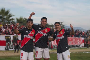 Curicó Unido debió batallar para llevarse la victoria en Copa Chile