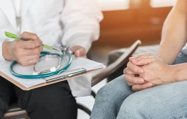 Corte de Apelaciones decretó prisión preventiva para médico de Curicó formalizado por abusos sexuales a pacientes