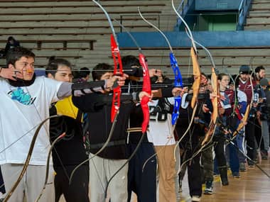 Más de 60 arqueros se dieron cita en torneo de tiro con arco en Curicó