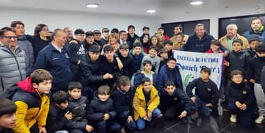 Club Danich Pérez de Hualañé inauguró su sede deportiva