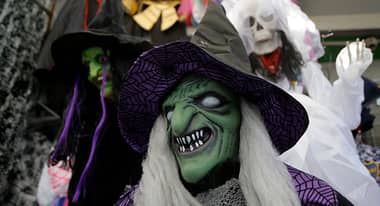 Oficina Local de la Niñez de Hualañé realizará "Halloween Solidario" en la Plaza de Armas