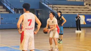 Liceo Curicó vuelve a la liga nacional de básquetbol