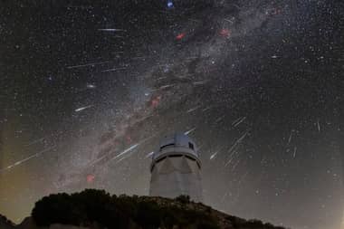 Este viernes y sábado se verá en Chile la lluvia de estrellas más intensa del año