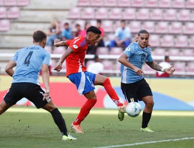 Chile cae en los descuentos ante Uruguay en el Sudamericano Sub 20