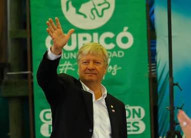 Municipio curicano busca recaudar entre $10 a $15 mil millones a través de un leaseback