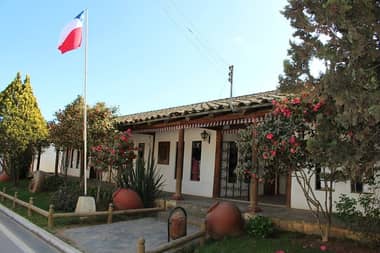Concejales solicitan la desvinculación del administrador municipal de Vichuquén por malos tratos
