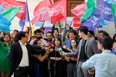 Frente Amplio pospone la proclamación de su carta presidencial