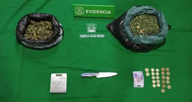 Carabineros de Aguas Negras detiene a sujeto con marihuana y arma blanca