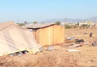 Preocupación ante posible inicio de toma tras instalación de mediagua en el camino a Sarmiento