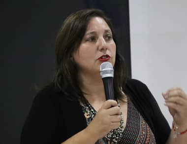 Senadora Vodanovic lamentó destitución de senadora Allende