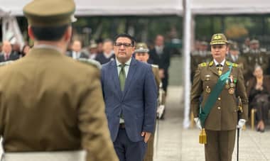 Autoridades encabezan ceremonia por el aniversario 98° de Carabineros