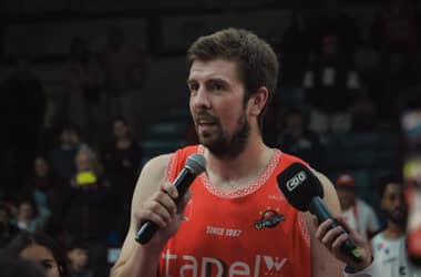 La emotiva despedida de Gerardo Isla del básquetbol profesional