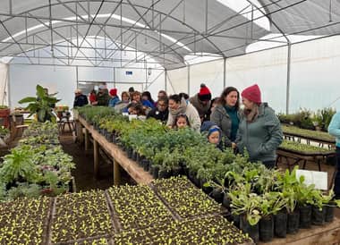 Municipio de Curicó organizó recorrido por la Granja Agroecológica en Día de los Patrimonios 2025