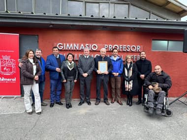 Gimnasio Municipal de Romeral es nombrado "Profesor Guillermo Mellaffe" en emotivo homenaje