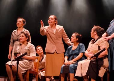 Obra teatral “60 años sin Gabriela” se presentará este viernes en Hualañé con doble función gratuita
