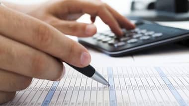 Oficinas virtuales en Curicó se defienden ante fraude tributario: "No podemos saber qué hacen los clientes con sus empresas"