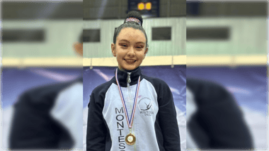 Gimnasta curicana brilla en campeonato federado alzándose como promesa regional