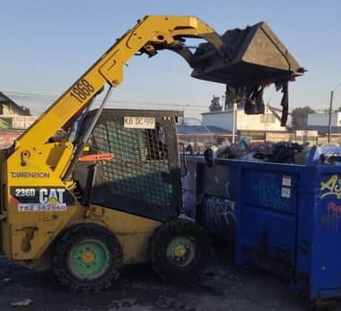 Retiran más de 6 mil kilos de basura domiciliaria desde la Feria de las Pulgas