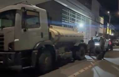 Recuperan en Melipilla camión aljibe robado al municipio de Paredones