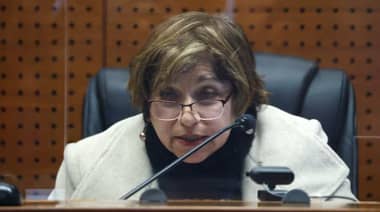 Suspenden de sus funciones a jueza tras liberar a sicario en Santiago